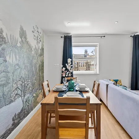 Apartmán Spacious - Parking & Wifi