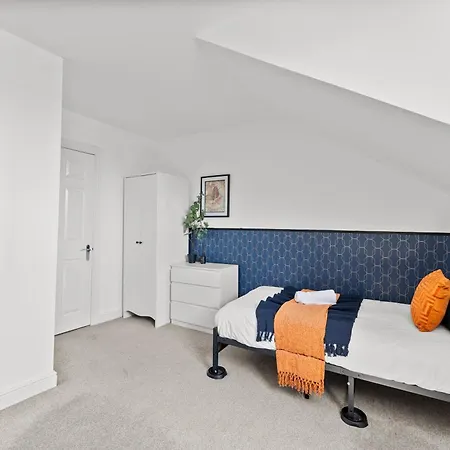 Spacious - Parking & Wifi Appartamento Bristol