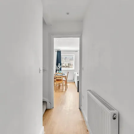 Appartement Spacious - Parking & Wifi