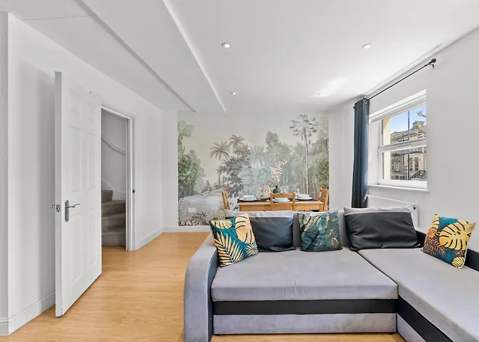 Spacious - Parking & Wifi בריסטול