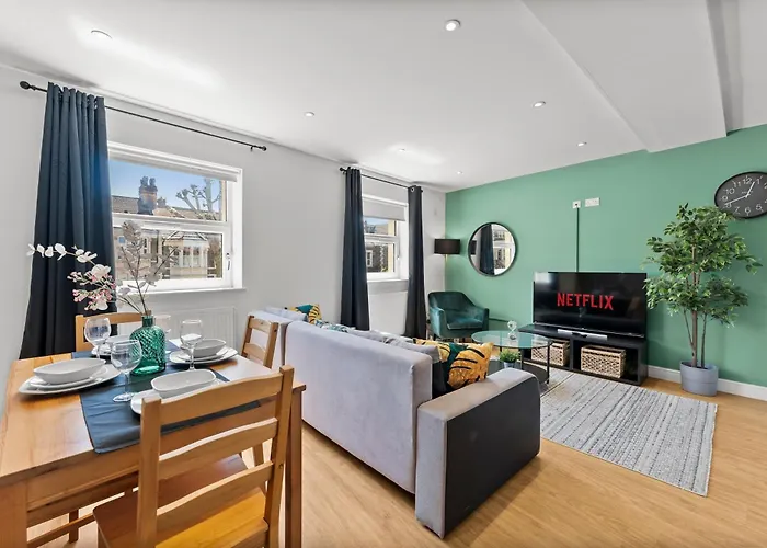 Apartament Spacious - Parking & Wifi